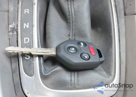 2015 Subaru Legacy 2.5I z USA, uszkodzony, nr VIN 4S3BNAA61F3066261